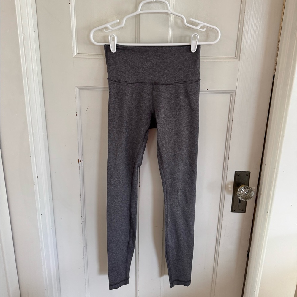 Lululemon gray‎ Fast & Free High Rise Tight size 6